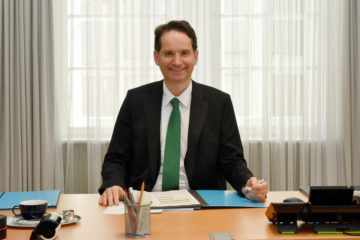 Oberb&uuml;rgermeister Dr. Michael Kern