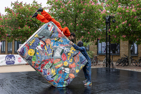 Zinada Wind und Wand