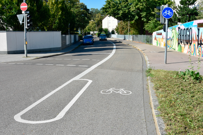 Schleusen an Einbahnstra&szlig;en f&uuml;r Radfahrende