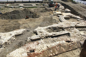Bild vergr&ouml;&szlig;ern: Grabungsarbeiten