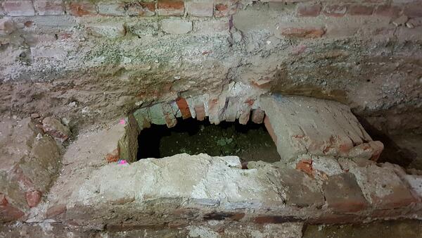 Neu entdecktes Gew&ouml;lbe