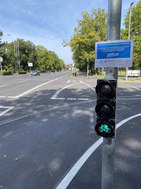 Errichtung einer Fahrradableitung an der Harderstra&szlig;e