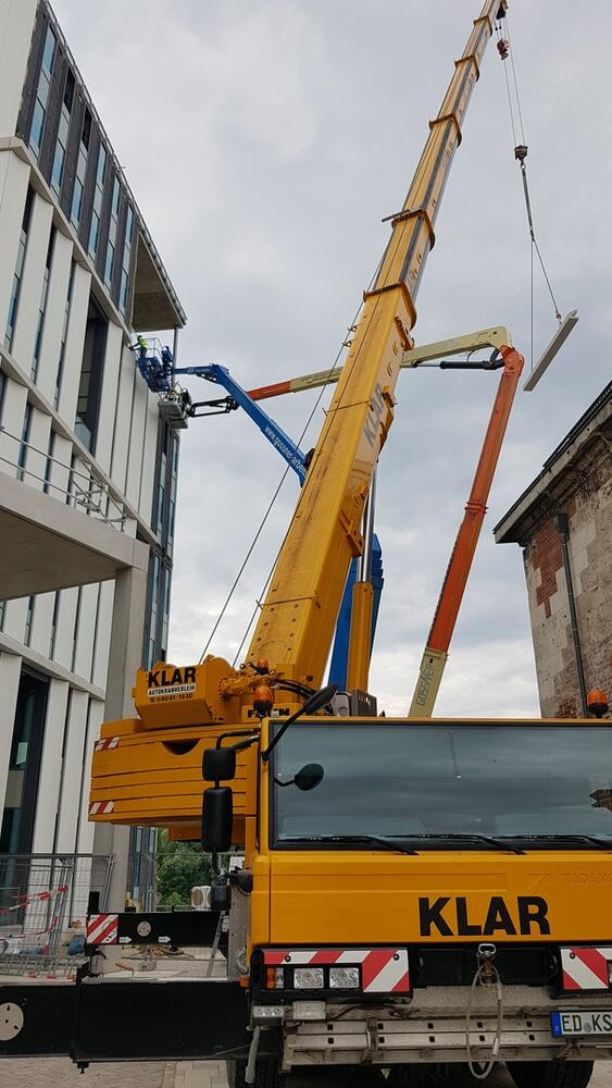 Fassadenanbau am Turm, Westseite
