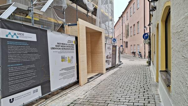 Kollegiengeb&auml;ude