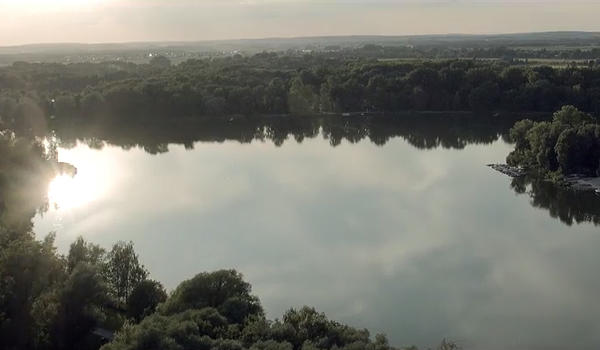 Bild vergr��ern: Baggersee Screenshot Imagefilm Ins Gr�ne