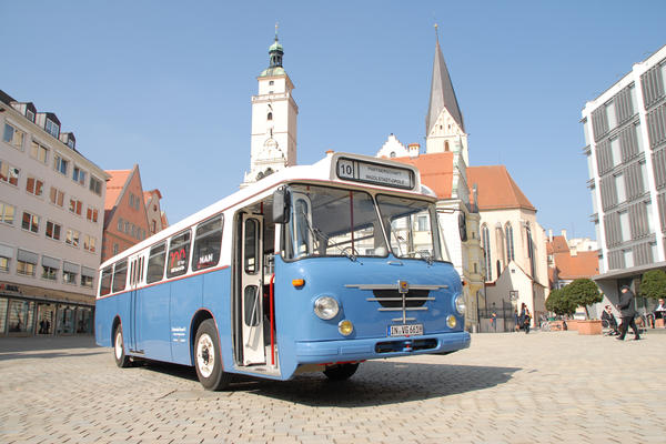 Bild vergr��ern: Nostalgiebus B�ssing der Busflotte
