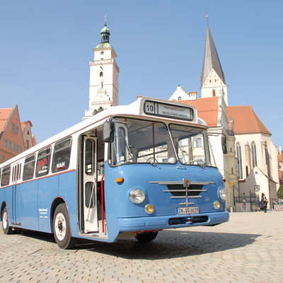 Bild vergr&ouml;&szlig;ern: Nostalgiebus B&uuml;ssing der Busflotte